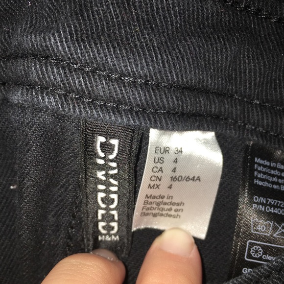 Black button up overalls skirt - Picture 4 of 4